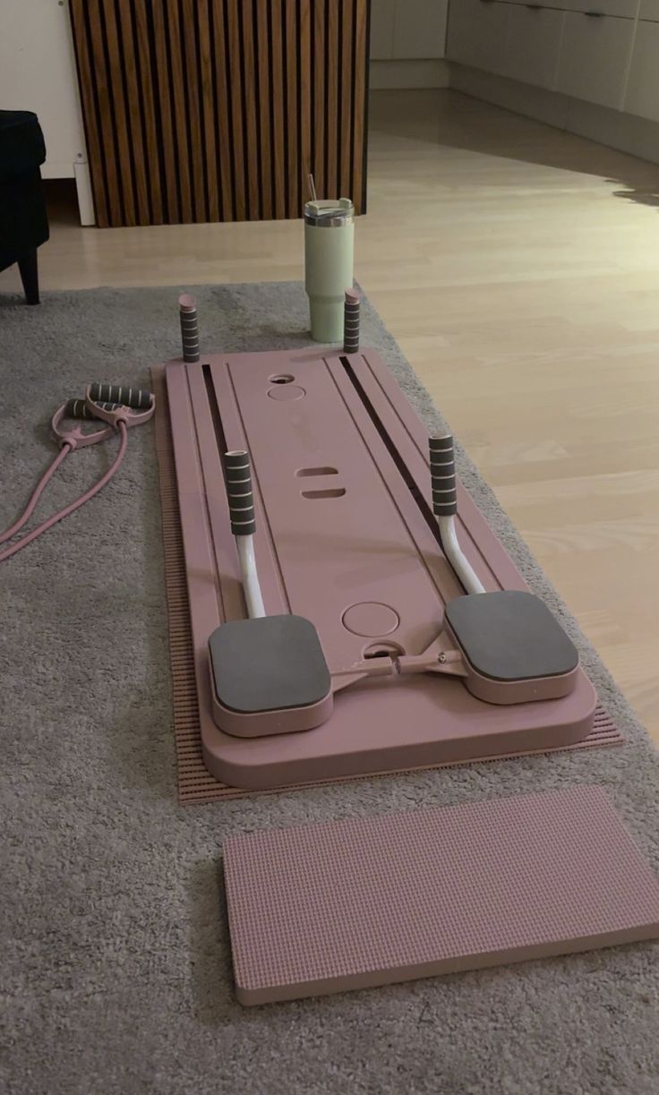 AuraFit Multifunctional Pilates Board – Your Home Wellness Studio